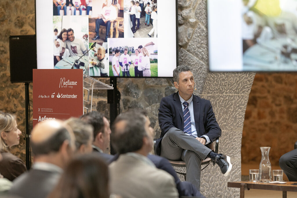 Aefame 10oAniv ChL 177