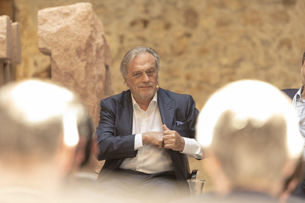 Aefame 10oAniv ChL 241