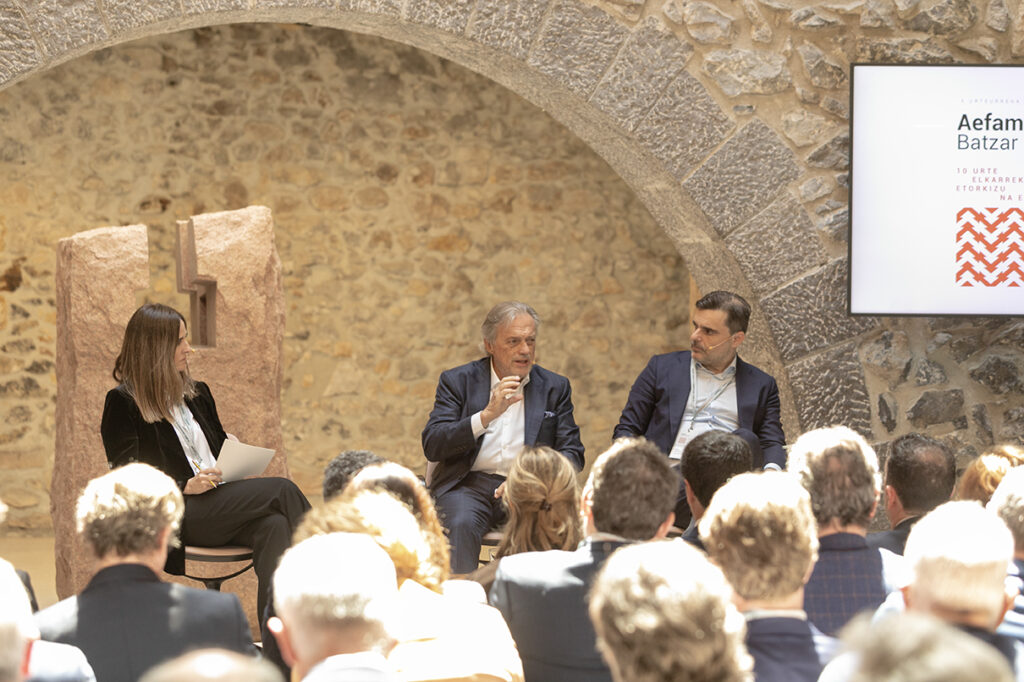 Aefame 10oAniv ChL 246