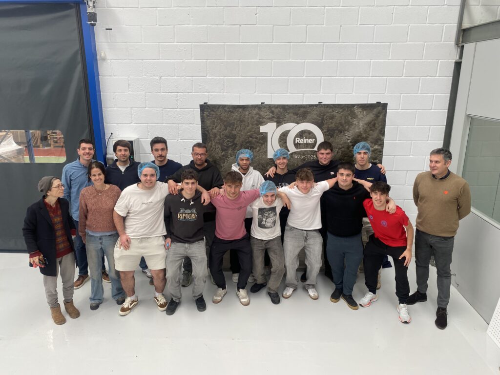 Jornada de “Empresa Familiar en las Aulas” junto a Reiner Group 7 Empresa familiar en las aulas reiner 4